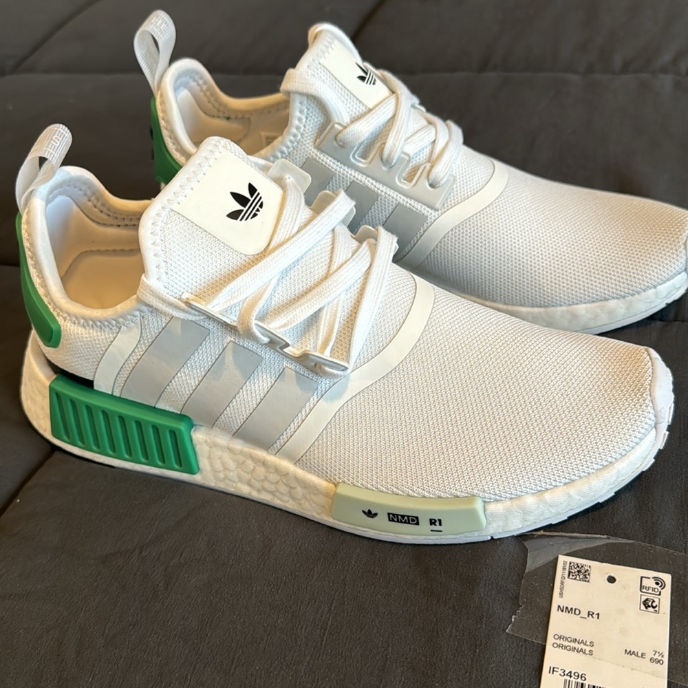 Adidas NMD R1 - Picture 6 of 6